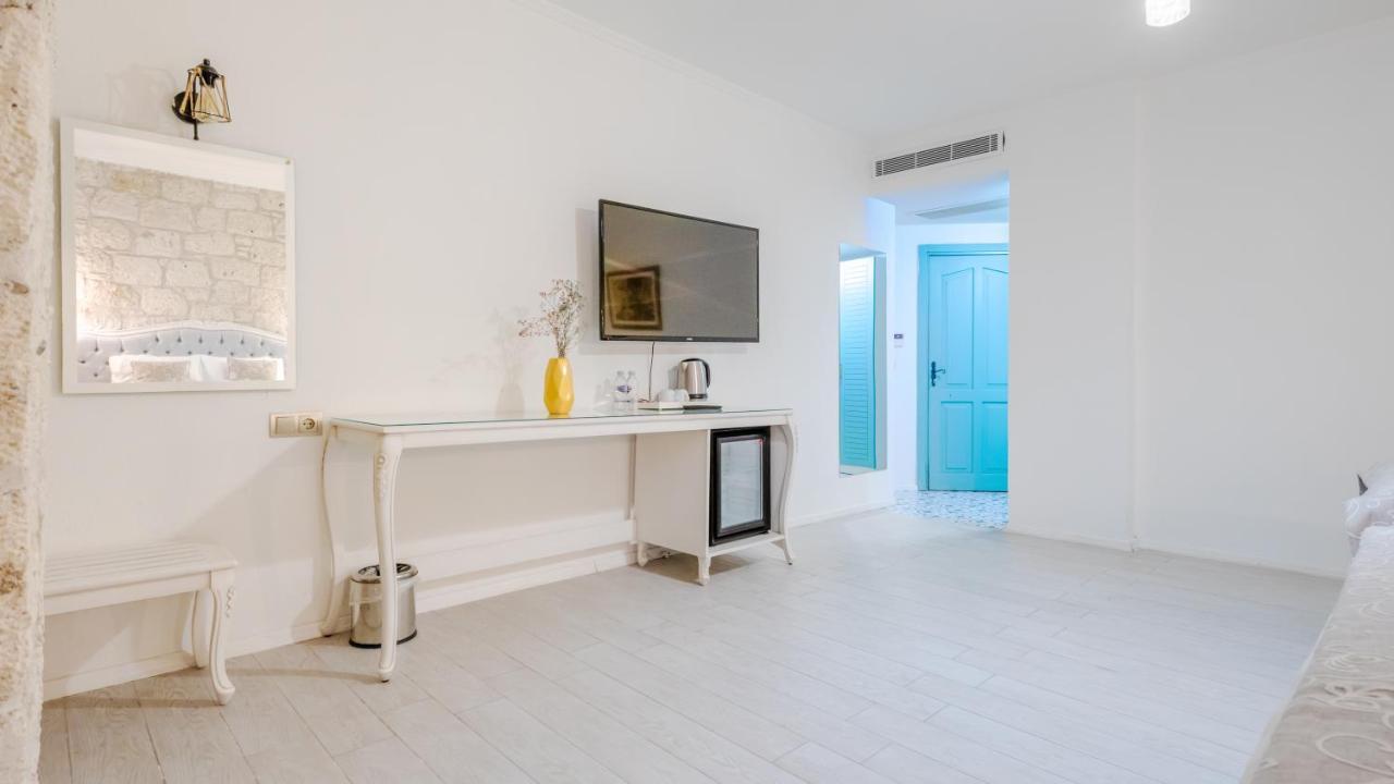 Avlu Boutique Bed & Breakfast 2*